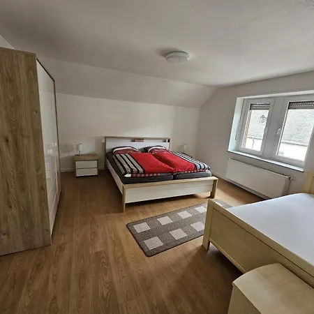 Zur Lore Apartment